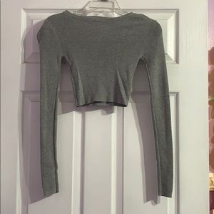 Grey long sleeve crop top